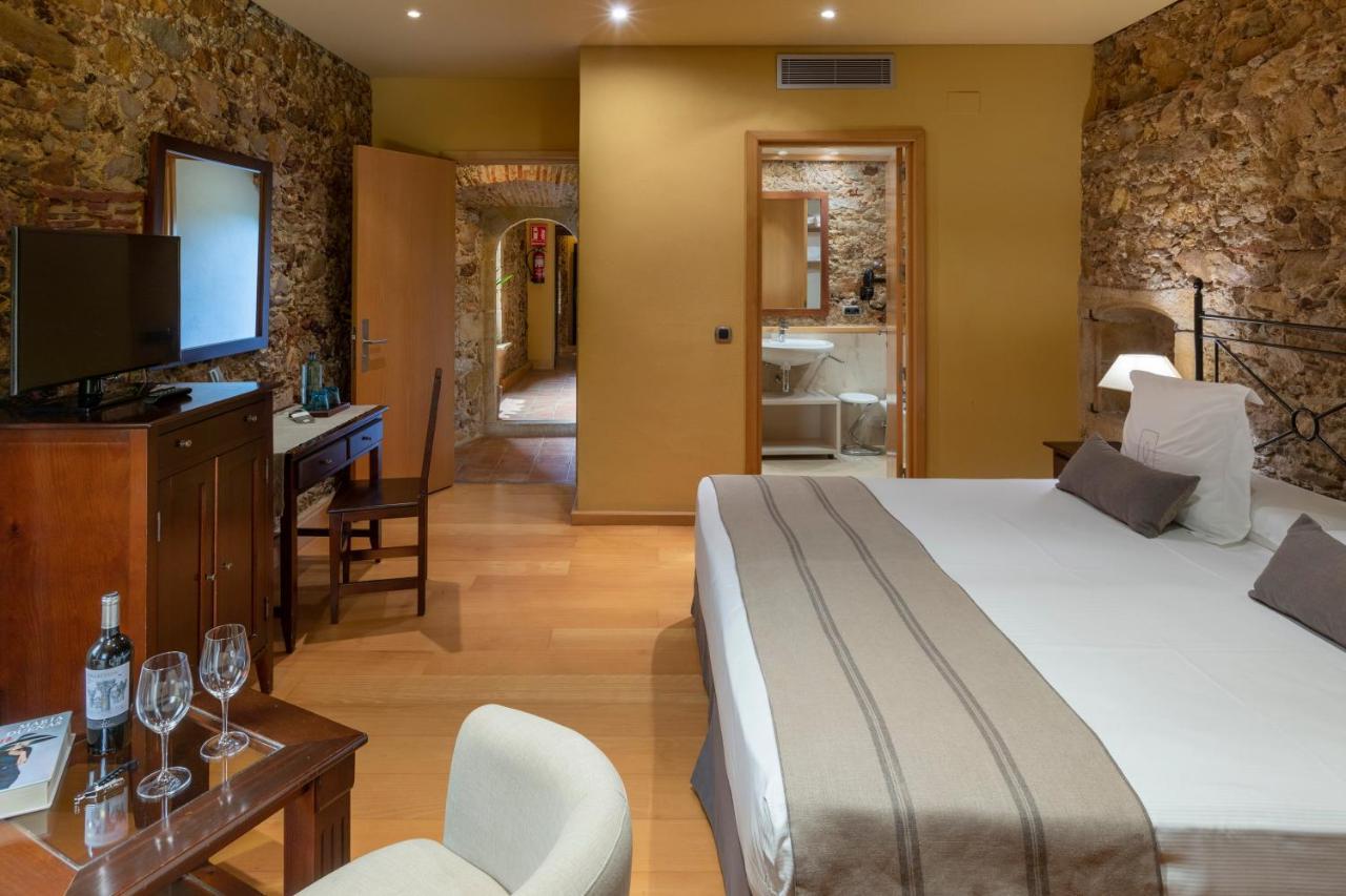 Es Portal Restaurant I Hotel Boutique - Adults Only Pals Ngoại thất bức ảnh