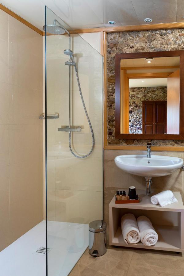 Es Portal Restaurant I Hotel Boutique - Adults Only Pals Ngoại thất bức ảnh